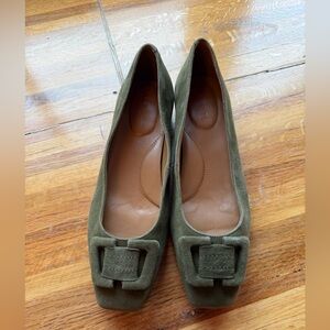 Talbots Sutton Buckle Flats Green Size 6.5M Square Toe Suede